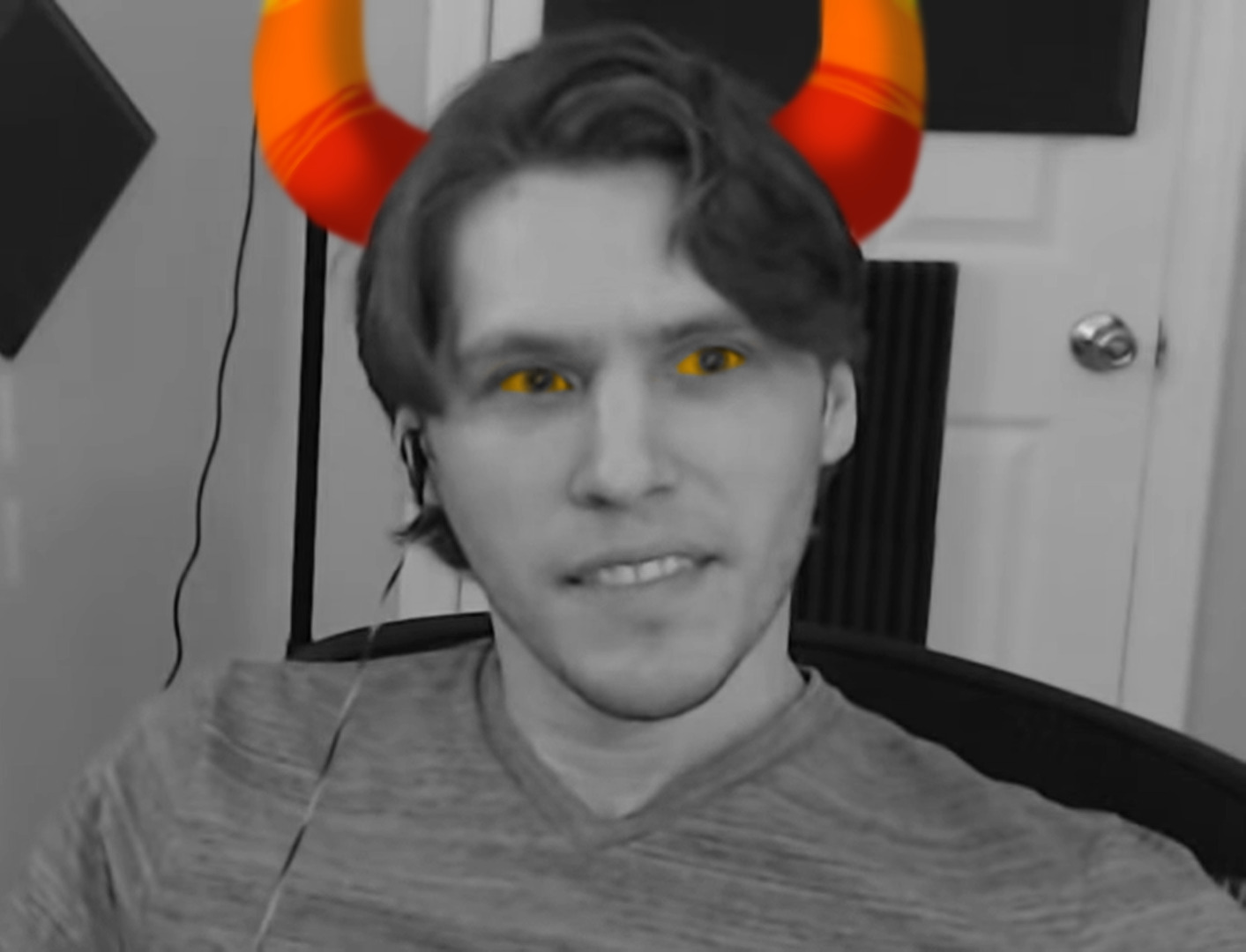 an image of Jerma, a popular twitch streamer, edited to be a homestuck troll.